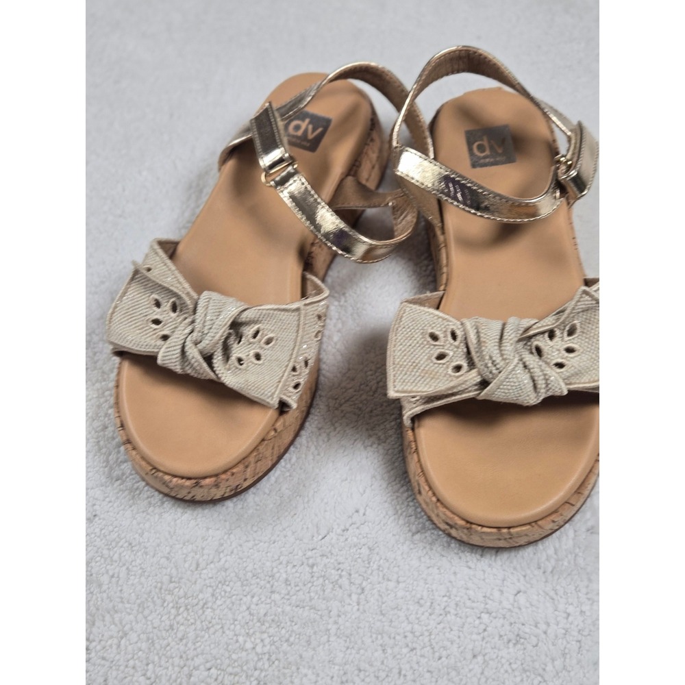 DV Dolce Vita Girls Soneeya Gold Metallic Bow Eyelet Cork Platform Sandals 3